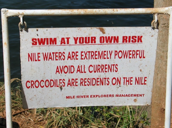 Watch out for crocodiles on the River Nile in Uganda I @SatuVW