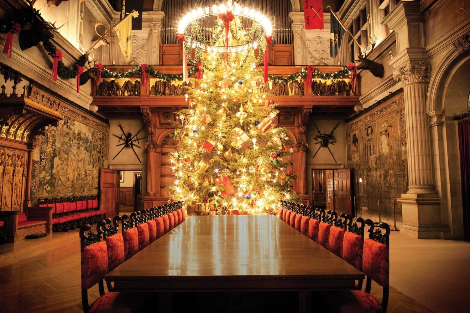 Travel Insight: An Inside Look At Christmas On The Biltmore Estate In ...