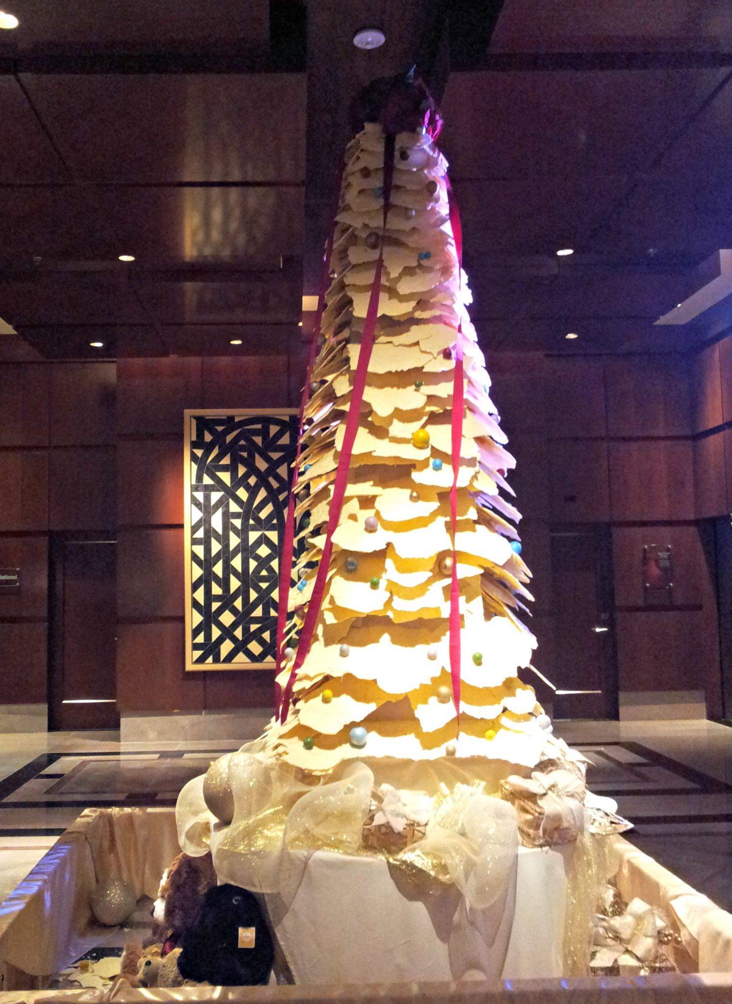 600 pounds of White Chocolate, Ritz-Carlton Tree