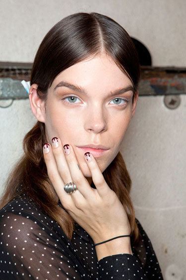 nail-trend-ss13-edgy-elements-Prabal-Gurung-lgn