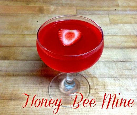 valentine's day cocktail: honey bee-mine