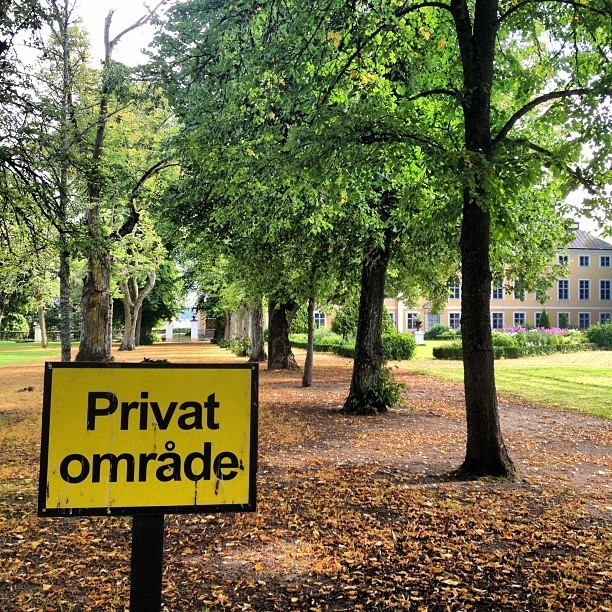 Private area sign 