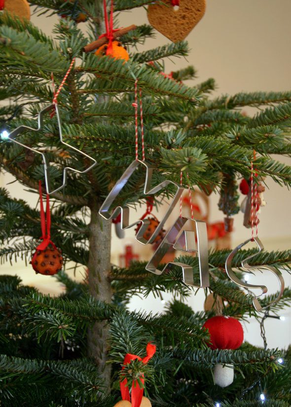 cookie-cutter-ornaments