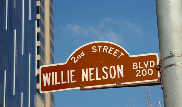 willie-nelson-boulevard-austin-texas
