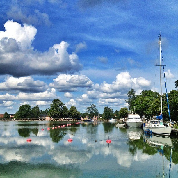 summer boats in Sweden | Instagram travel photo by skimbaco http://instagram.com/skimbaco