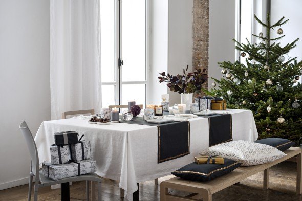 Scandinavian modern Christmas table setting from H&M