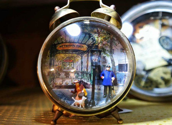 I loved these vintage clocks made into souvenir art. 
