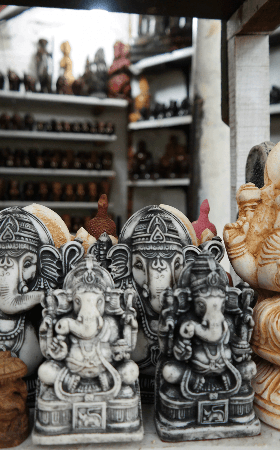 sri-lanka-elephant-souvenirs