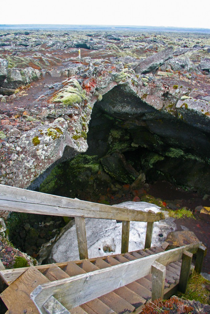 lave-field-caves-in-iceland