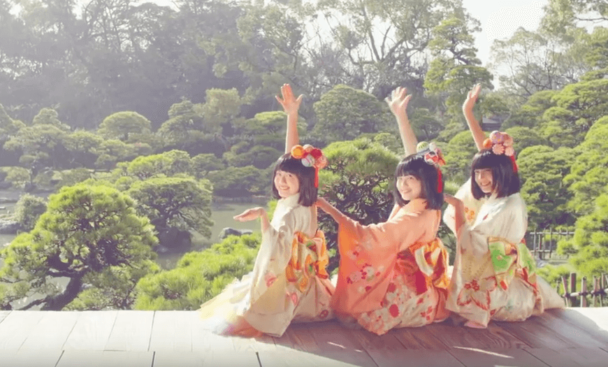 Sagemon girls in Yaganawa