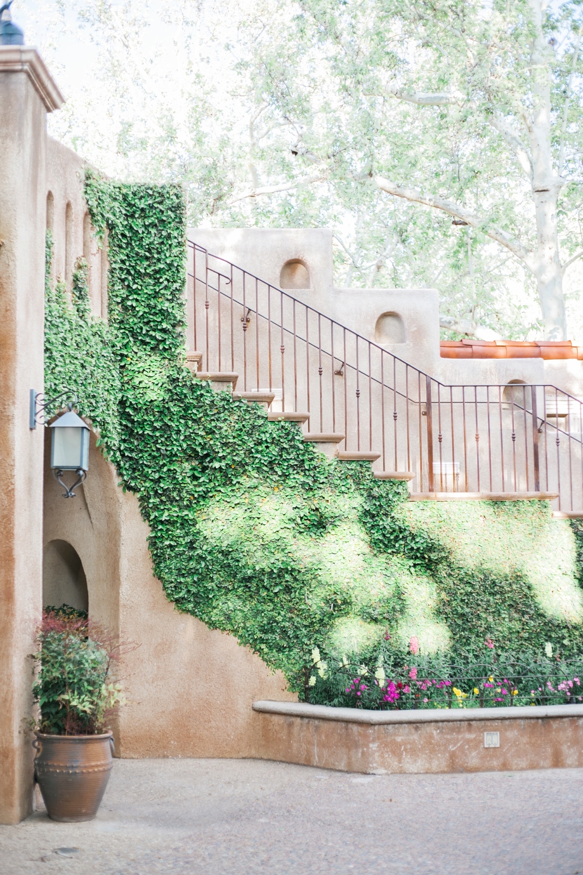 Sedona Tlaquepaque Photo: @nomadicnewlyweds