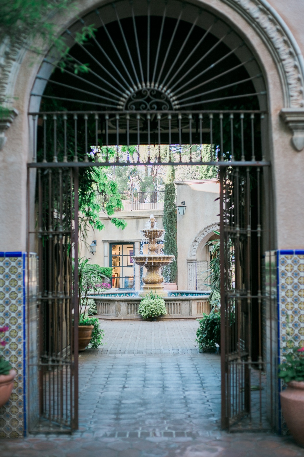 Sedona Tlaquepaque Photo: @nomadicnewlyweds